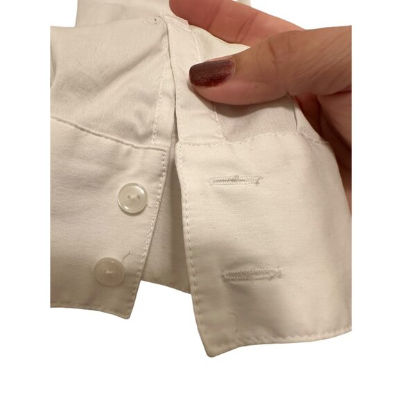 ๐ 2/$20 ๐ White Button-Down Women's Business Casual Long Sleeve Blouse sz M - Picture 6 of 6